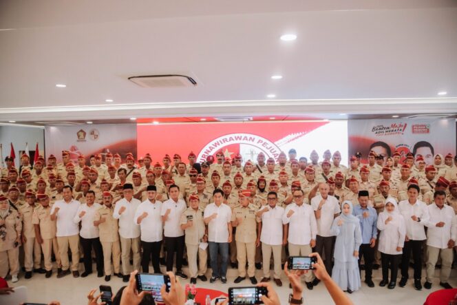 
 Para Calon Kepala Daerah yang Dipilih Prabowo Subianto saat Silaturahmi dengan PPIR. foto: Ist