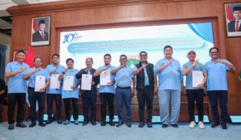 Gubernur Banten Andra seusai menghadiri peringatan Hari Ulang Tahun (HUT) Ke-10 Bank Banten di Gedung Negara Provinsi Banten, Kota Serang. Foto: Ist 