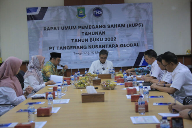 
 Wali Kota Tangerang hadiri Rapat Umum Pemegang Saham PT. TNG. Foto: Humaskot Tangerang