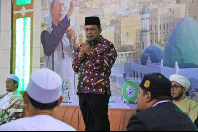 
 Pj Wali Kota Tangerang Dr Nurdin saat menghadiri Haul Habib Abdurahman Al Khirid. Foto: ist