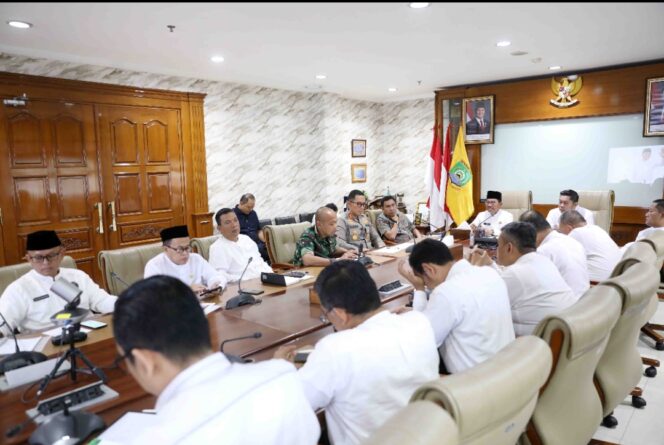 
 Wali Kota Tangerang, H. Sachrudin saat Pimpin Rapat Forkompinda jelang lebaran. Foto: ist 