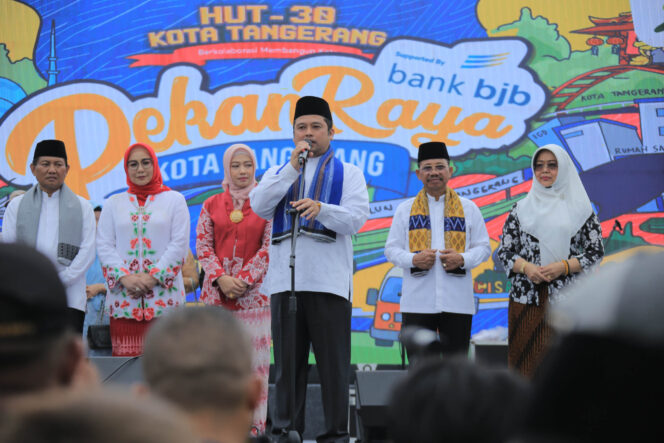 
 Pemkot Gelar Hajatan Bagi 146 Pasang Pengantin