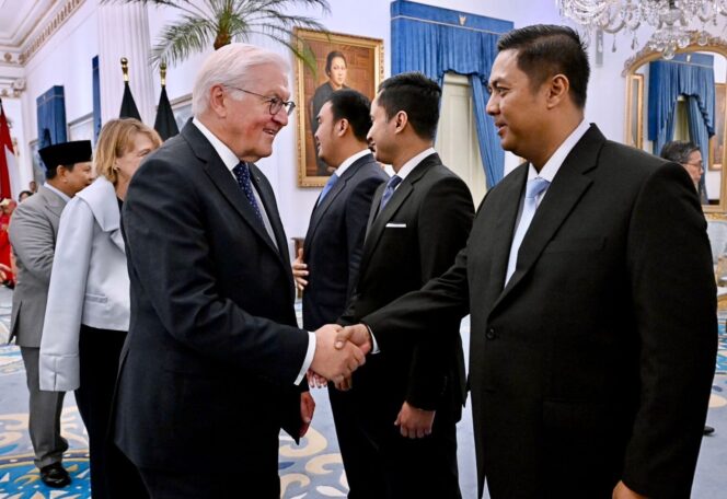 
 Anggota DPRD Provinsi Banten, H. Rifky Hermiansyah, turut mendampingi Presiden Republik Indonesia, Prabowo Subianto, dalam rangkaian pertemuan kenegaraan dengan Presiden Jerman, Frank-Walter Steinmeier. Foto: Ist 